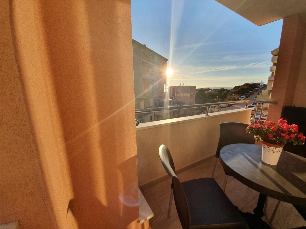 Apartment Pinna Nobilis, Private Parking Makarska Exterior foto